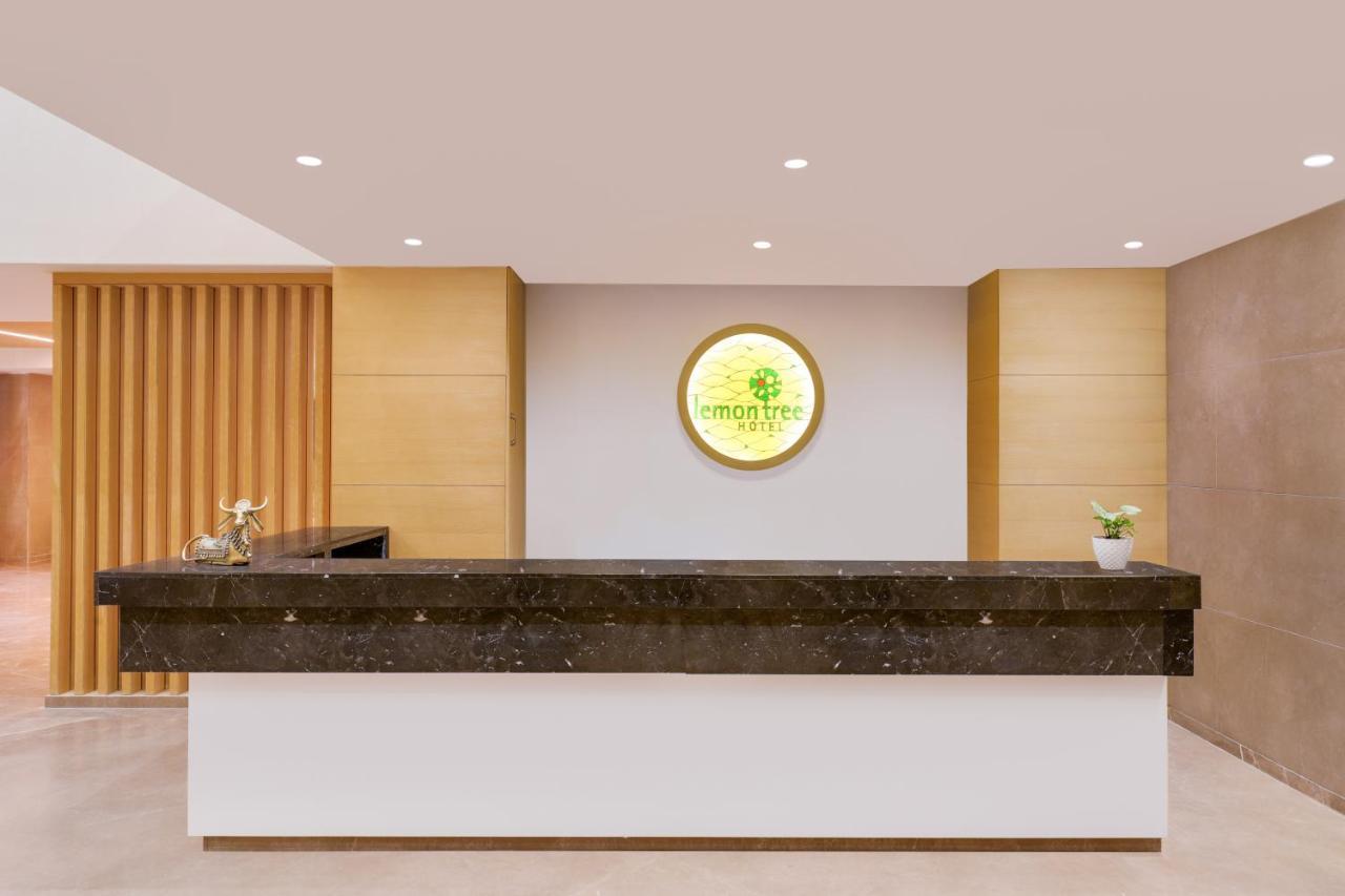 Lemon Tree Hotel Agra Shikohabad 외부 사진